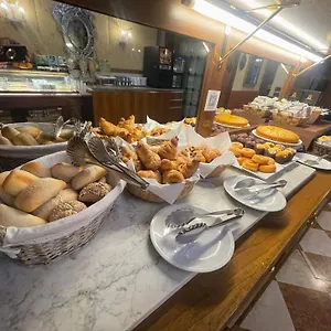Hotel Fontana, Venice